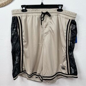NBA Ultra Game The Garden Basketball Shorts Men's XL Sand Black Mesh